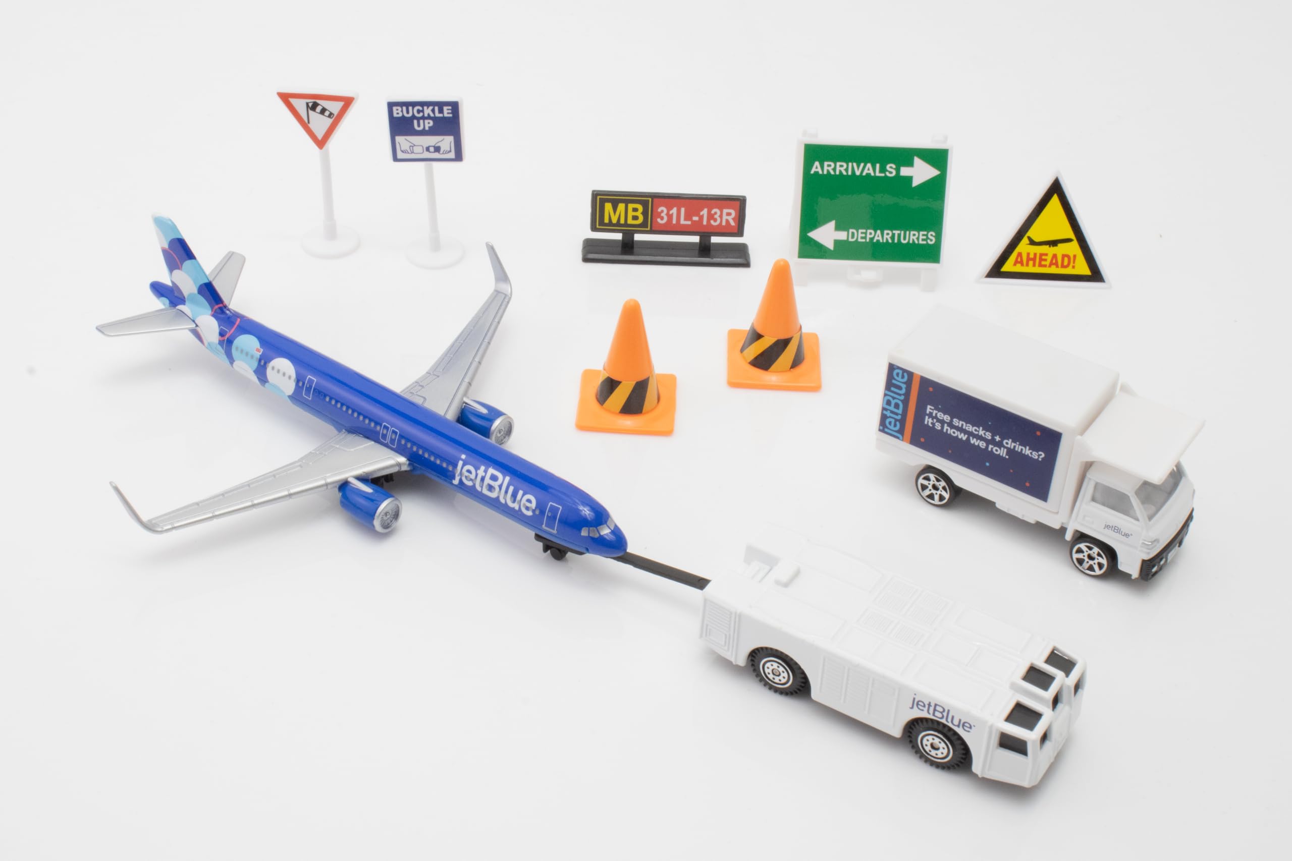 Daron 12-Piece jetBlue A321 Balloons Livery Airport Die-Cast Metal and Plastic Airplane, Vehicles, and Accessories Playset Toy and Collectible, for Age 3+ - Image 8