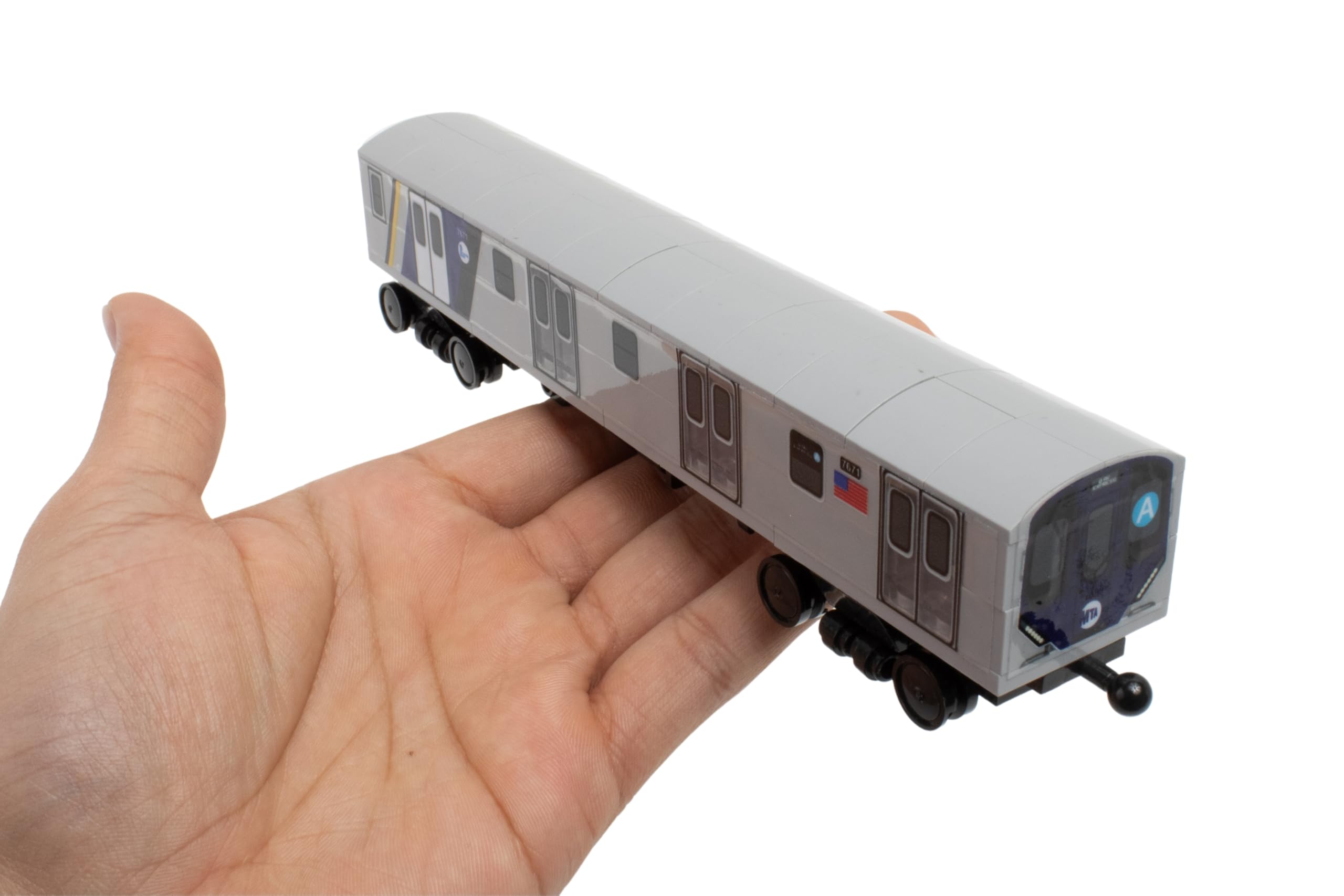 Daron MTA NYC Subway Car Buildable Train Set – Officially Licensed Construction Toy and Free-Wheeling Vehicle for Kids Ages 5+ - Image 3