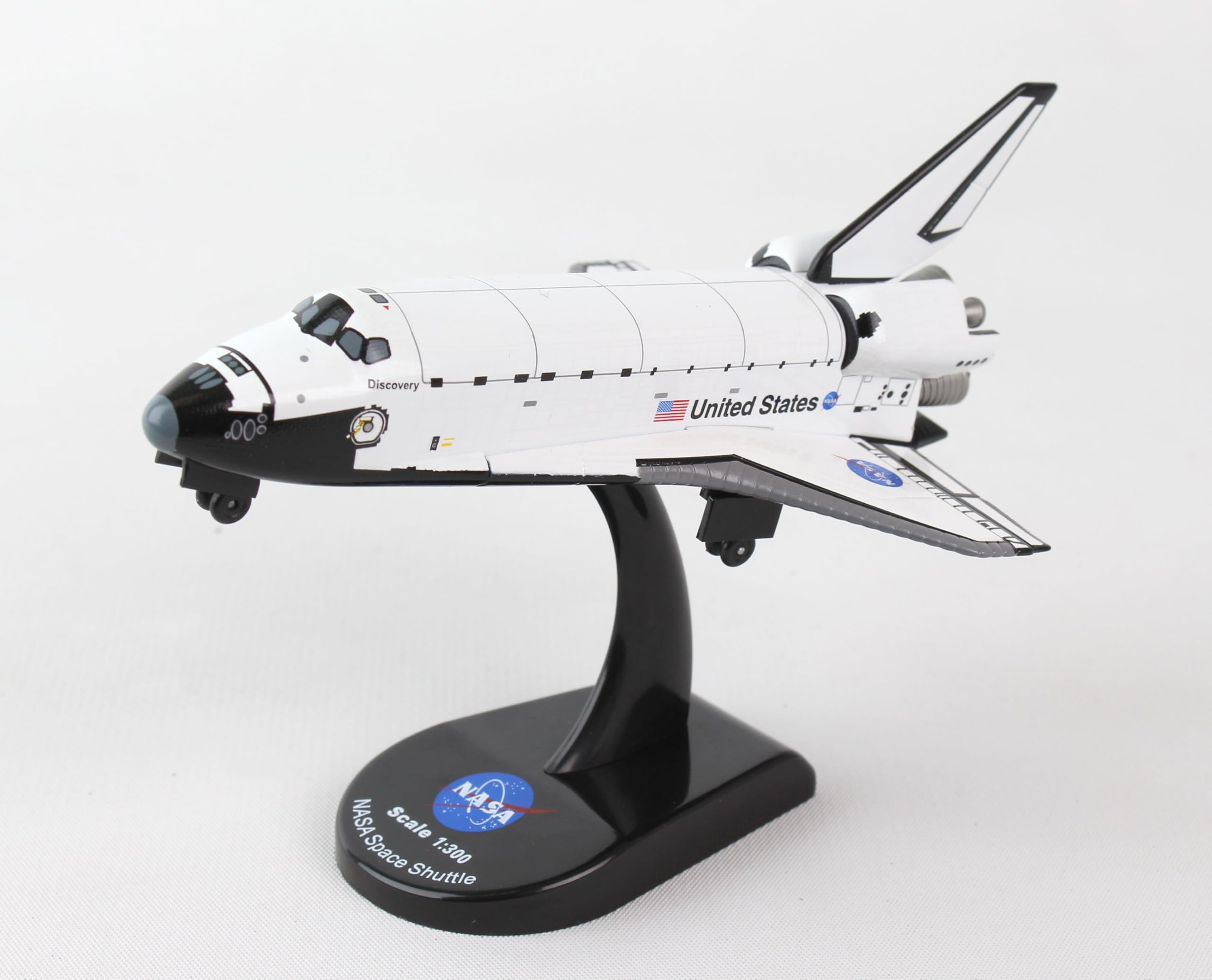 Daron Postage Stamp Space Shuttle Discovery Vehicle (1/300 Scale) - Image 4
