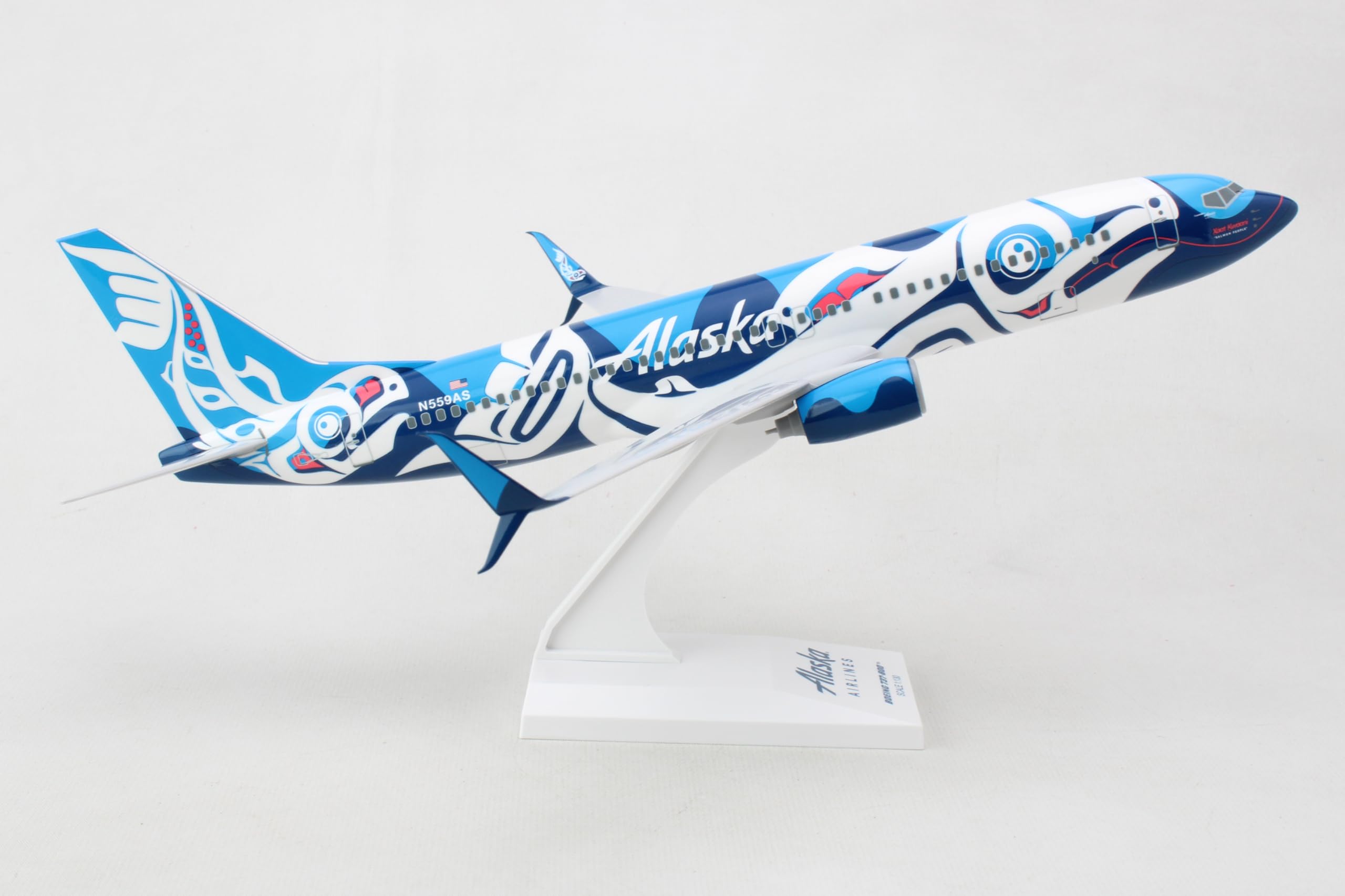 Daron SkyMarks Alaska 737-800 1/130 Salmon People (SKR1136) - Image 3