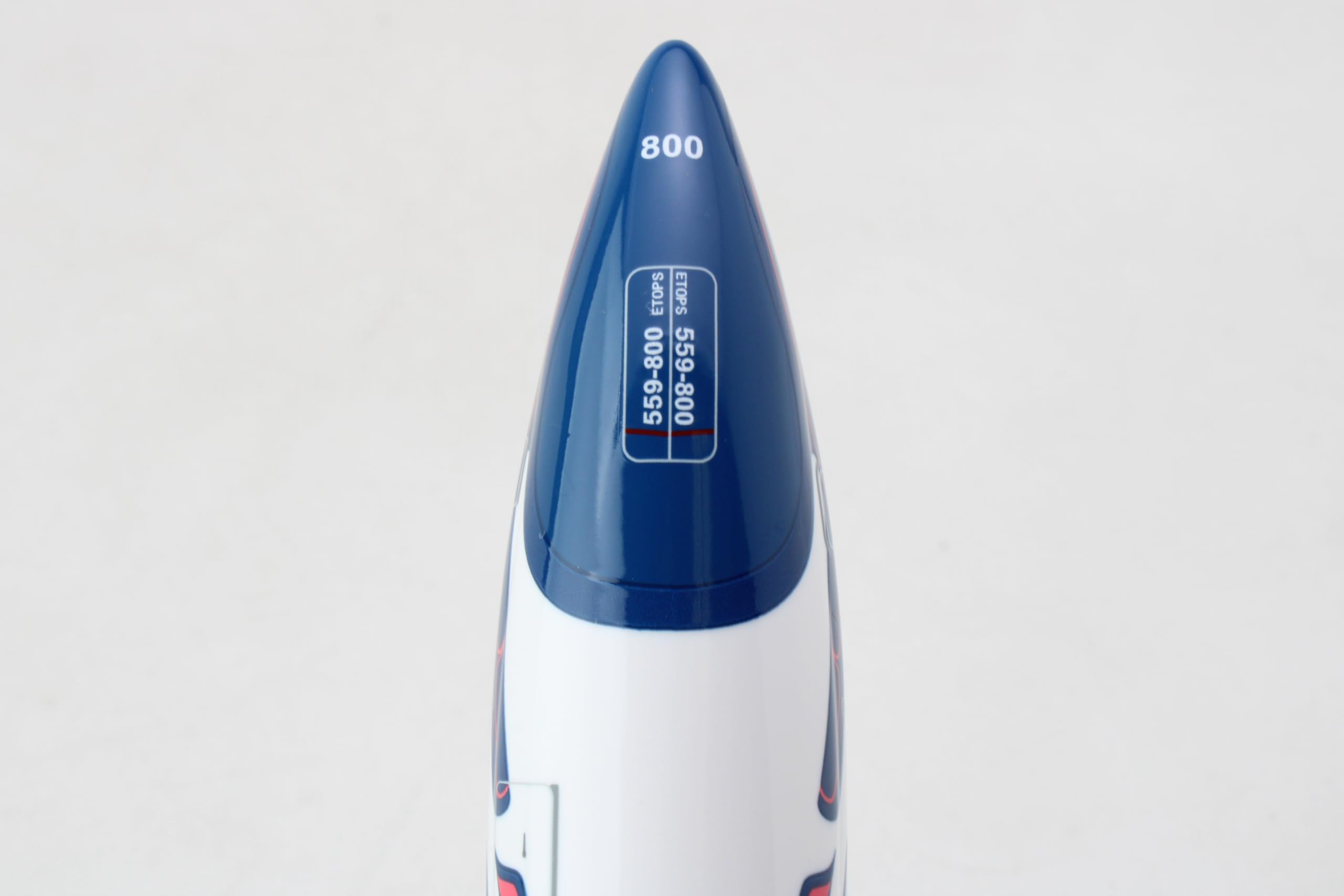 Daron SkyMarks Alaska 737-800 1/130 Salmon People (SKR1136) - Image 7