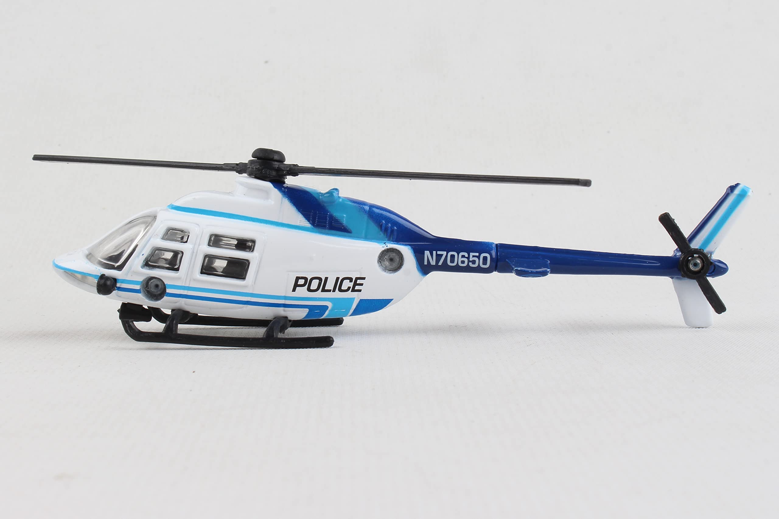 Daron Worldwide Trading Runway24 Police Bell 206 Jet Ranger - Image 5