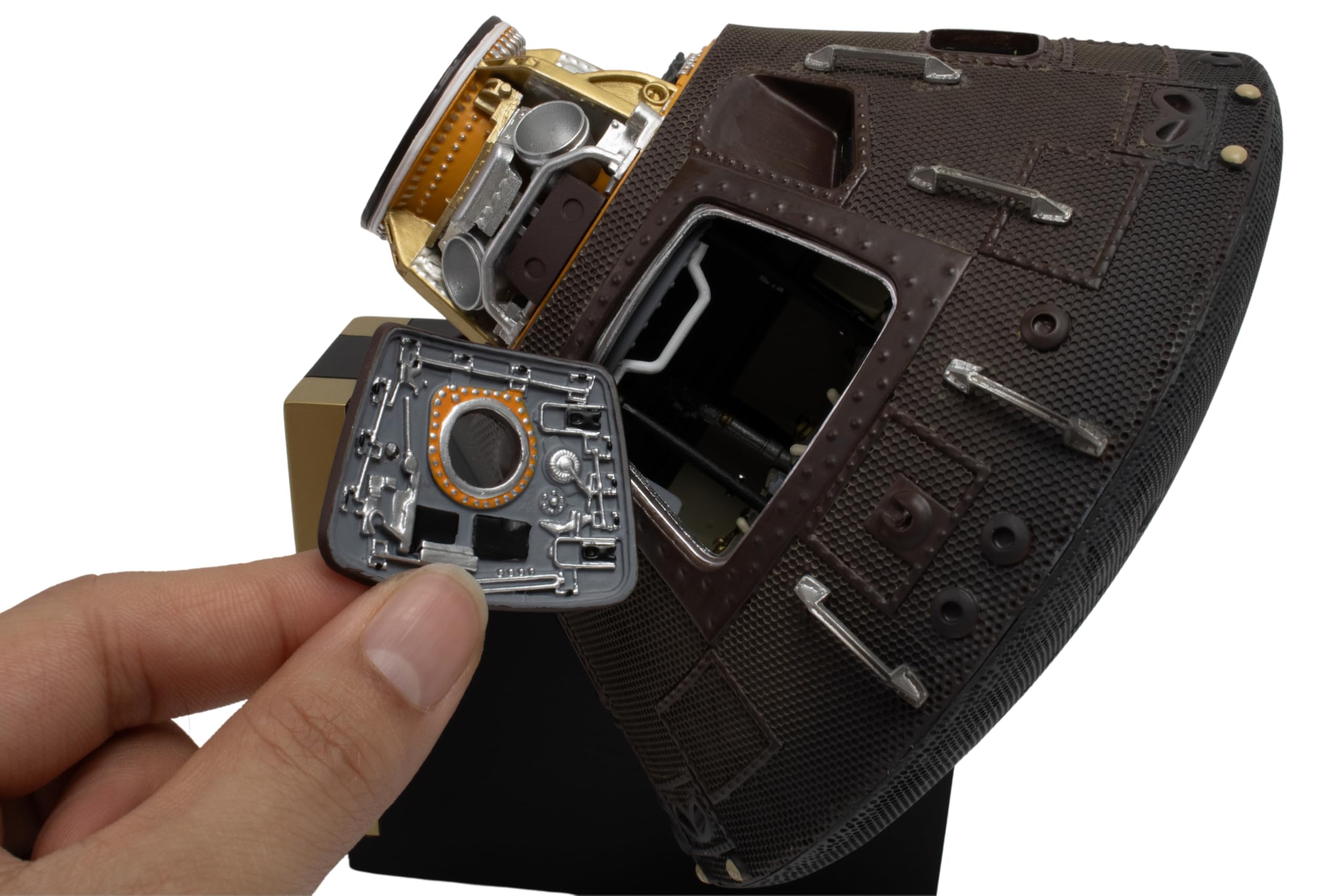 Executive Series Apollo 11 Capsule Model – 1:25 Scale, Officially Licensed NASA Spacecraft Replica, Injection-Molded Resin with Display Stand | Museum-Quality Collectible - Image 3