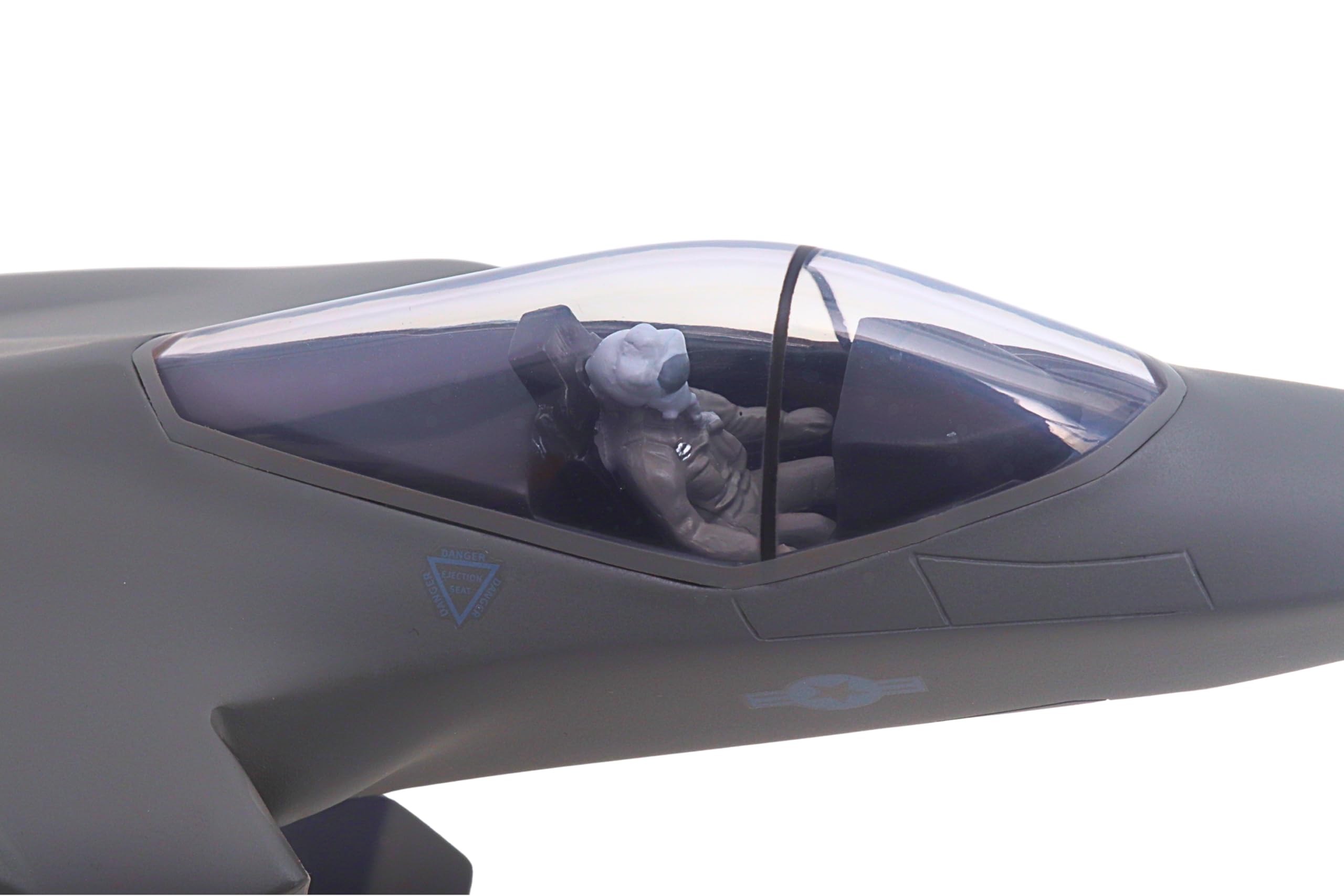 Executive Series F-35C Lightning II – 1/48 Scale Die-Cast Style Resin Model Airplane with Display Stand – Officially Licensed Navy Carrier Fighter Jet Collectible for Ages 14+ - Image 4