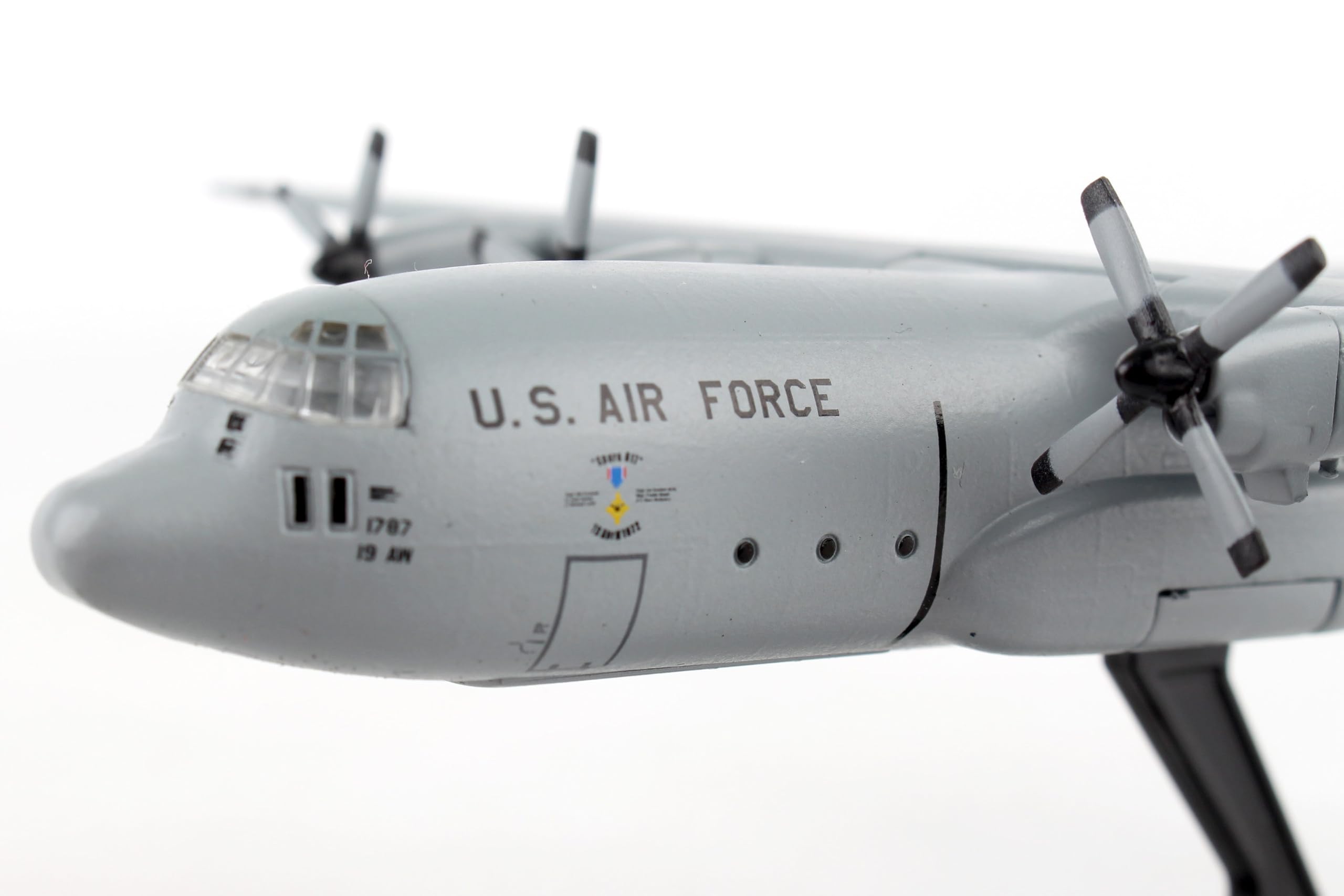 Postage Stamp C-130 USAF 1/200 Spare 617 Diecast Fighter Jet Model Airplane with Display Stand, Detailed Military Aircraft Model for Collectors - Image 4