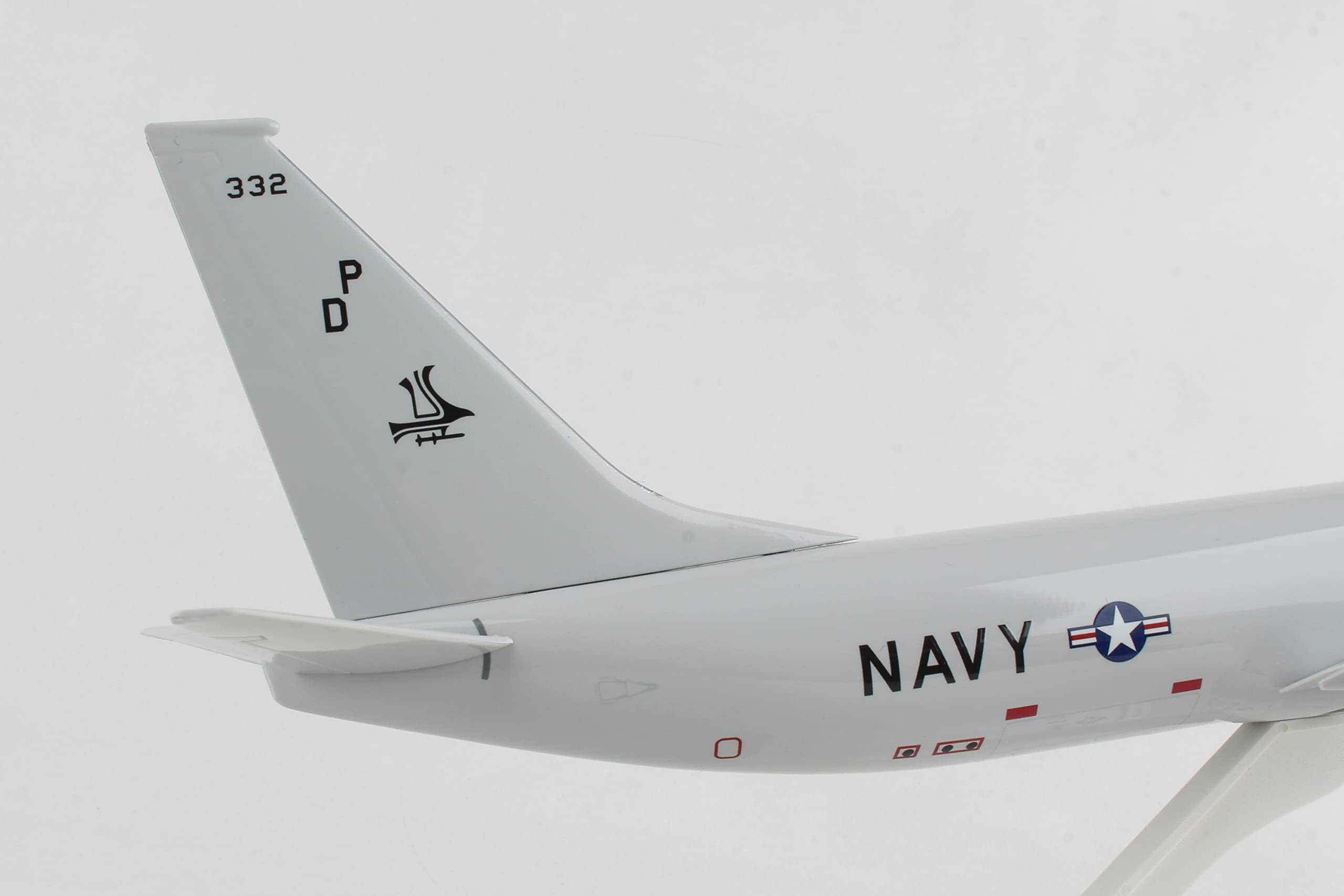 Skymarks Daron USN P-8A Poseidon 1/130 (SKR1119) - Image 9